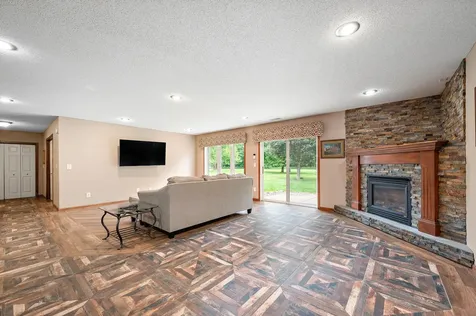 10009 James Avenue NE Monticello MN 55362