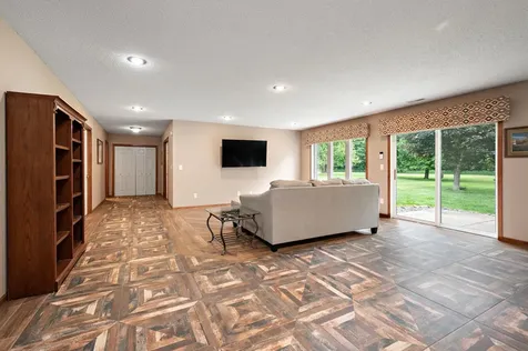 10009 James Avenue NE Monticello MN 55362