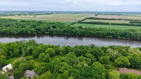 10009 James Avenue NE Monticello MN 55362