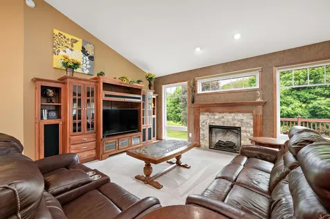 10009 James Avenue NE Monticello MN 55362