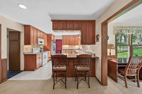 2818 1st Street N North Saint Paul MN 55109
