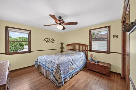 2818 1st Street N North Saint Paul MN 55109