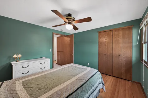 2818 1st Street N North Saint Paul MN 55109