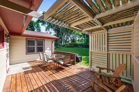 2818 1st Street N North Saint Paul MN 55109
