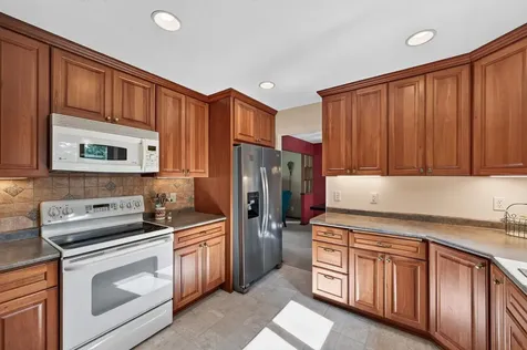 2818 1st Street N North Saint Paul MN 55109
