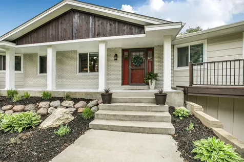 16807 206th Circle Hutchinson MN 55350