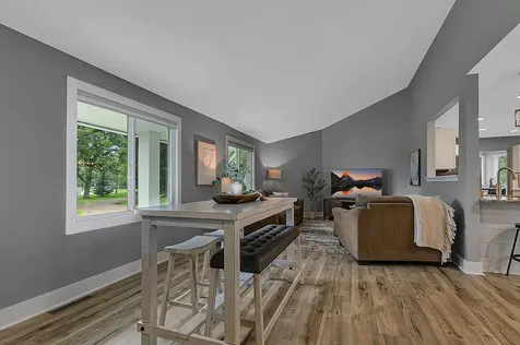 16807 206th Circle Hutchinson MN 55350