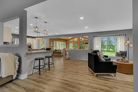16807 206th Circle Hutchinson MN 55350