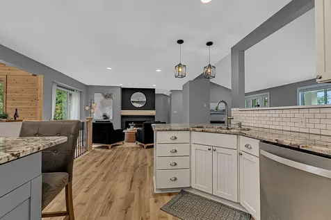 16807 206th Circle Hutchinson MN 55350
