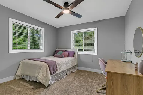 16807 206th Circle Hutchinson MN 55350