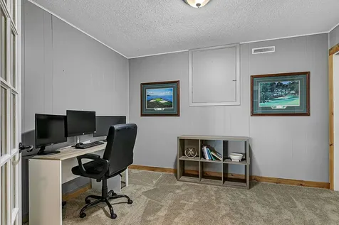 16807 206th Circle Hutchinson MN 55350