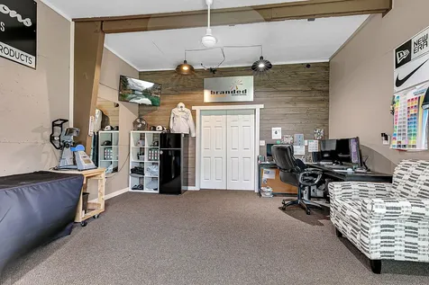 16807 206th Circle Hutchinson MN 55350