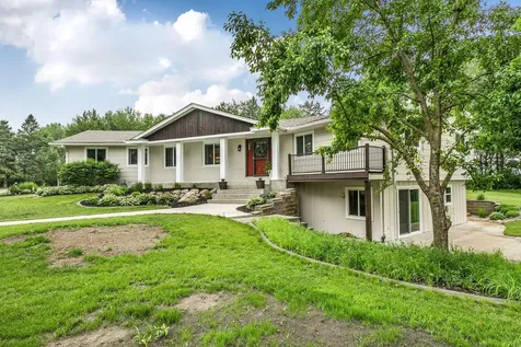 16807 206th Circle Hutchinson MN 55350