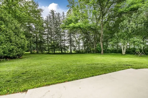 16807 206th Circle Hutchinson MN 55350