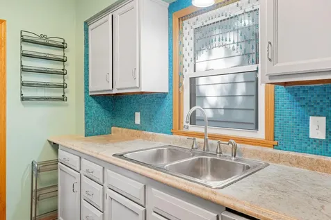 1331 4th Street E Saint Paul MN 55106
