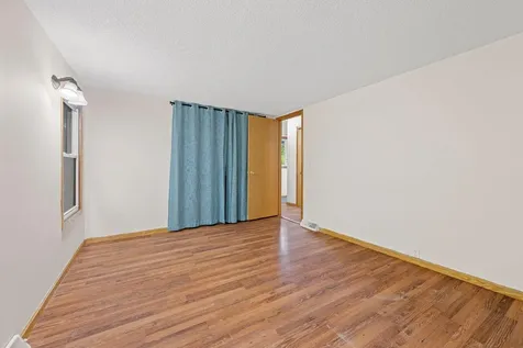 1331 4th Street E Saint Paul MN 55106