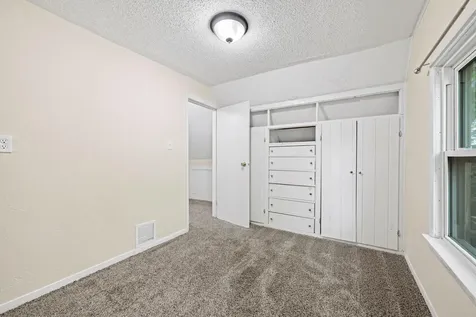 1331 4th Street E Saint Paul MN 55106