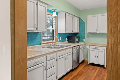 1331 4th Street E Saint Paul MN 55106
