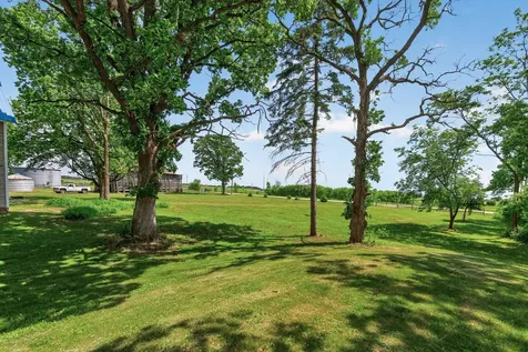 7635 Mississippi Trail Hastings MN 55033