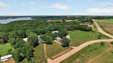 7635 Mississippi Trail Hastings MN 55033