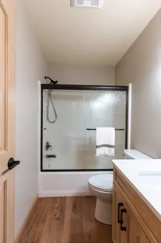 2541 S 26th Avenue S Fargo ND 58103