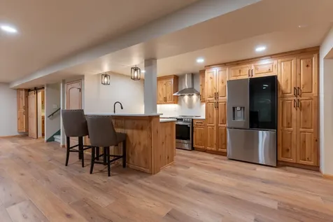 2541 S 26th Avenue S Fargo ND 58103