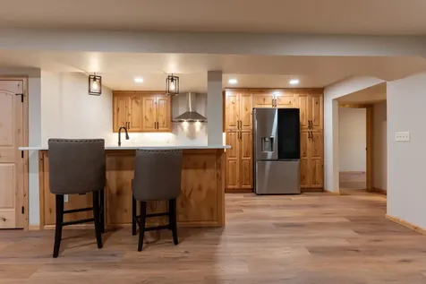2541 S 26th Avenue S Fargo ND 58103