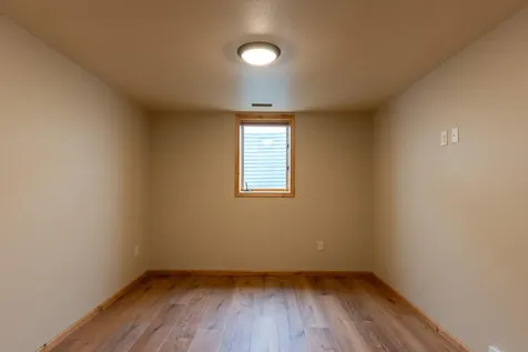 2541 S 26th Avenue S Fargo ND 58103