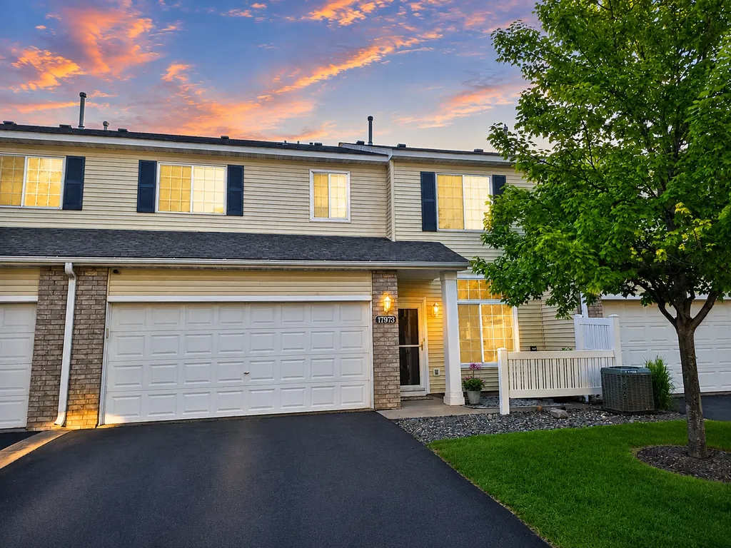 17973 96th Avenue N Maple Grove MN 55311