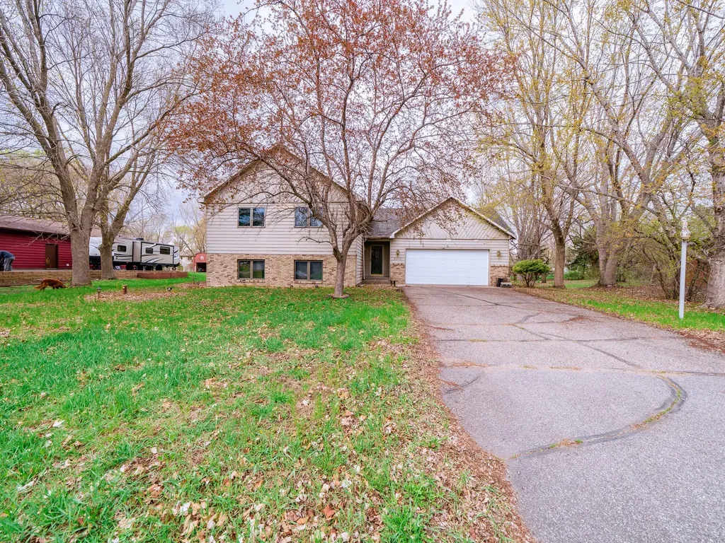 6413 Laurel Road Saint Cloud MN 56303