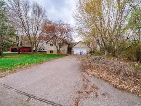 6413 Laurel Road Saint Cloud MN 56303