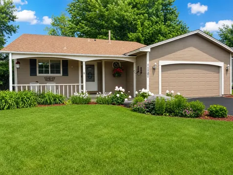 11701 Mirada Court Burnsville MN 55337