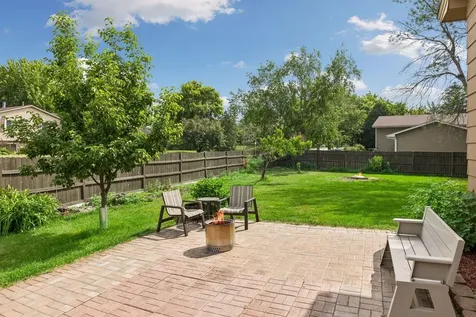 11701 Mirada Court Burnsville MN 55337
