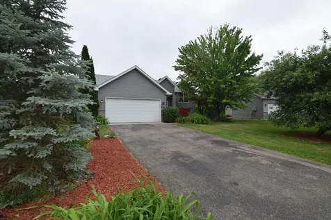 5756 Woodbridge Drive Savage MN 55378