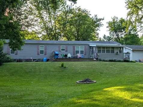 10966 S Frontage Road Pine City MN 55063