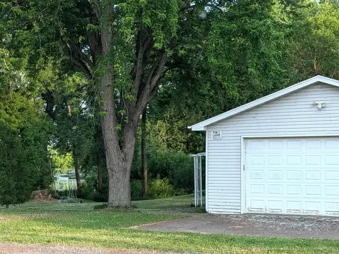 10966 S Frontage Road Pine City MN 55063