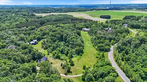 1325 Birch Park Road Houlton WI 54082