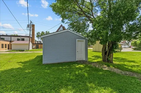 606 7th Street N Wahpeton ND 58075