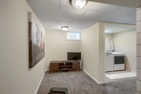 1654 Concordia Avenue Saint Paul MN 55104