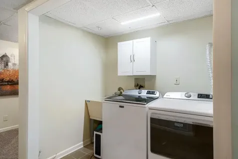 1654 Concordia Avenue Saint Paul MN 55104