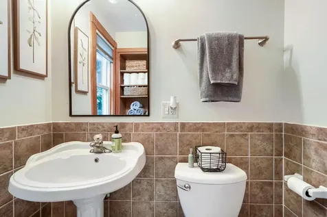 1654 Concordia Avenue Saint Paul MN 55104