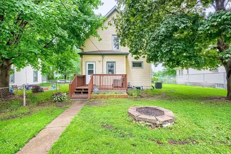 1654 Concordia Avenue Saint Paul MN 55104