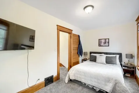 1654 Concordia Avenue Saint Paul MN 55104