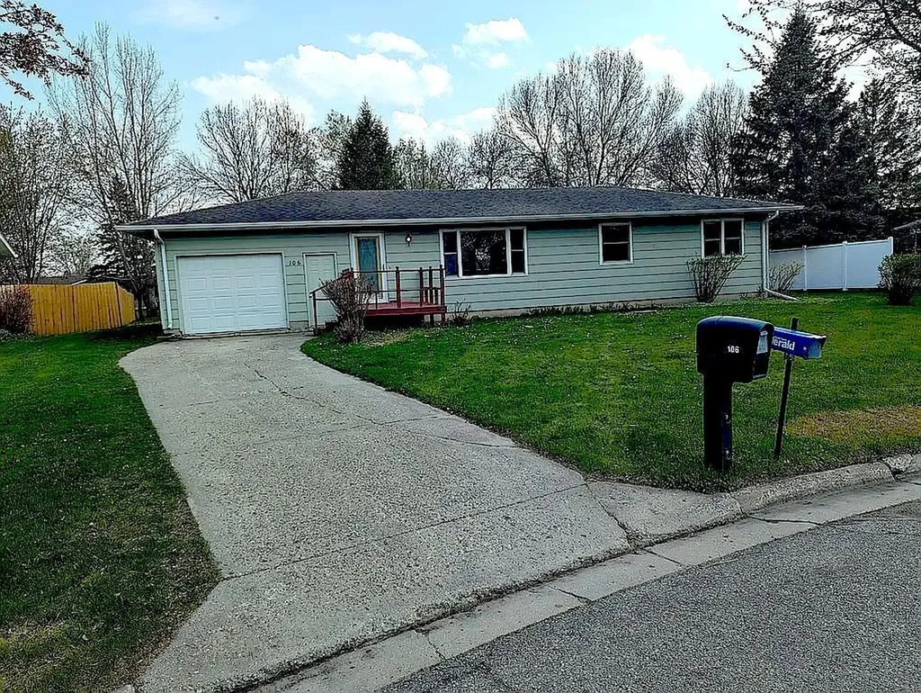106 Circle Drive Thief River Falls MN 56701