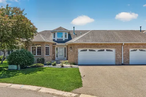 4134 Thornhill Lane Vadnais Heights MN 55127