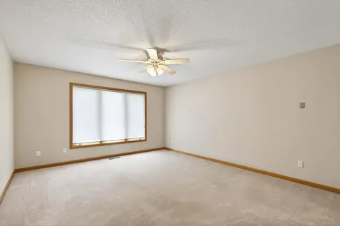 4134 Thornhill Lane Vadnais Heights MN 55127