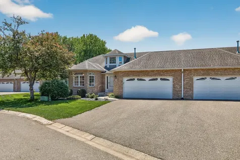 4134 Thornhill Lane Vadnais Heights MN 55127