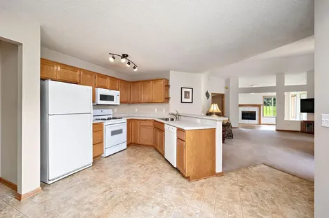 8521 Telford Lane Brooklyn Park MN 55443