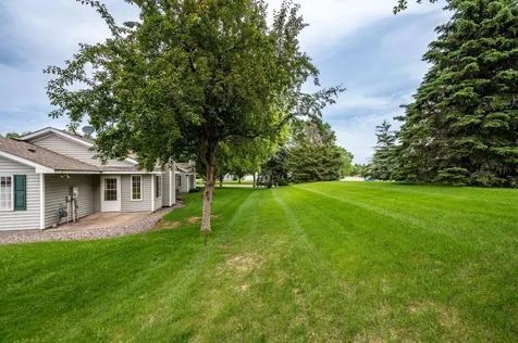8521 Telford Lane Brooklyn Park MN 55443