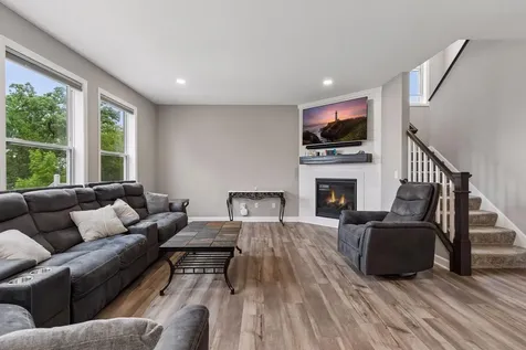 12919 Amiens Circle Rosemount MN 55068